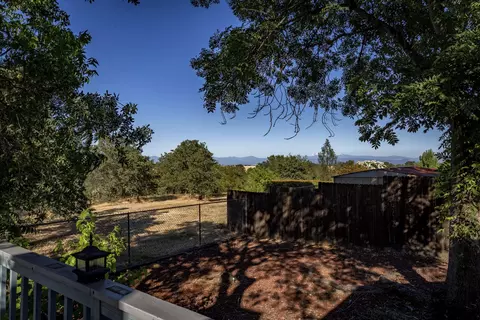 1800 Wasatch Ct, Redding, CA 96001 photo 23