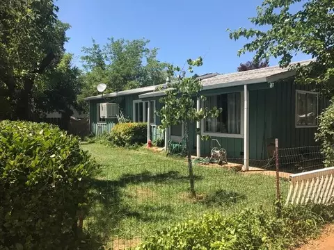 1560 Dana Dr, Redding, CA 96003 photo 13