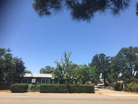 1560 Dana Dr, Redding, CA 96003 photo 7