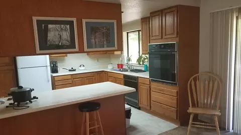8342 Haiti Dr, Redding, CA 96002 photo 5