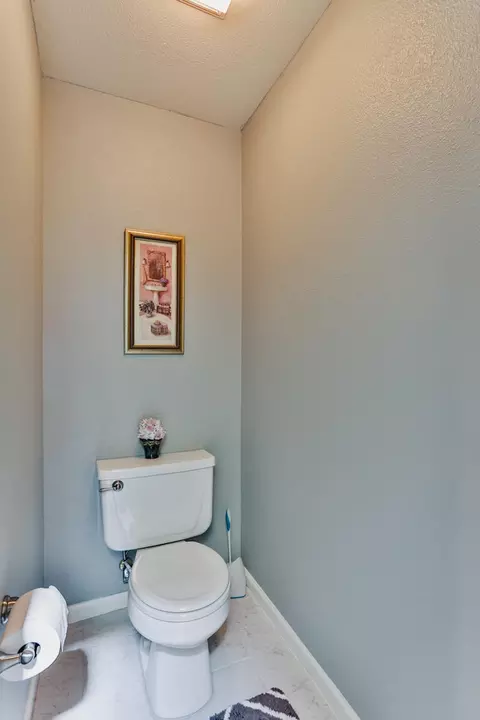 4122 Windwood Dr, Redding, CA 96002 photo 30