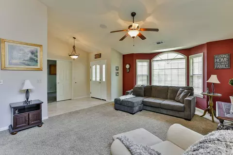 4122 Windwood Dr, Redding, CA 96002 photo 6