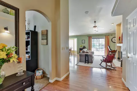 4122 Windwood Dr, Redding, CA 96002 photo 9