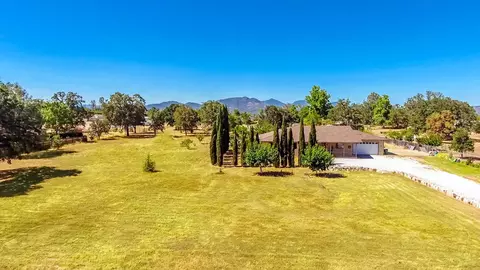 21660 Joy Ln, Redding, CA 96003 photo 24