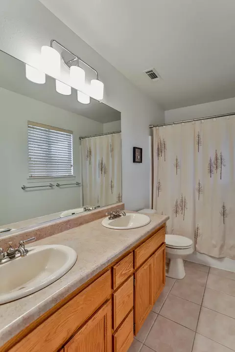 445 Viewpoint Dr, Redding, CA 96003 photo 23