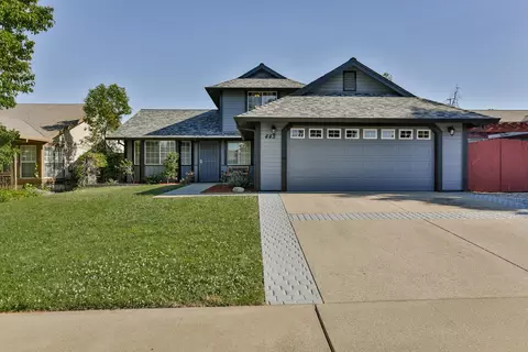 445 Viewpoint Dr, Redding, CA 96003 photo 3