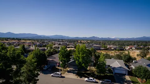 445 Viewpoint Dr, Redding, CA 96003 photo 48