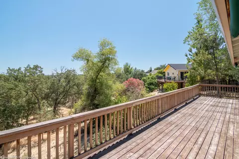 4475 Swallowtail Ct, Redding, CA 96003 photo 18