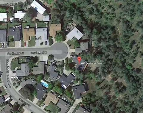 4475 Swallowtail Ct, Redding, CA 96003 photo 19