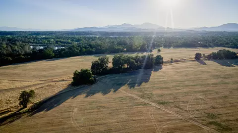 3434 Bechelli Ln, Redding, CA 96002 photo 46