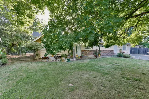 3434 Bechelli Ln, Redding, CA 96002 photo 5