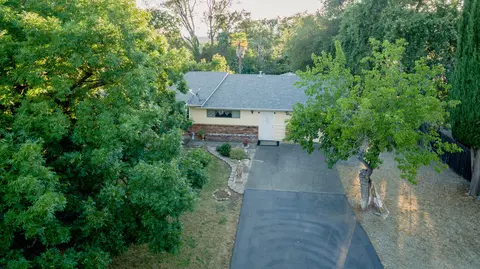3434 Bechelli Ln, Redding, CA 96002 photo 3