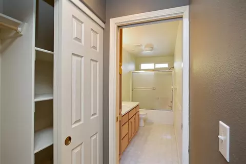 2573 Ishi Dr, Redding, CA 96002 photo 6