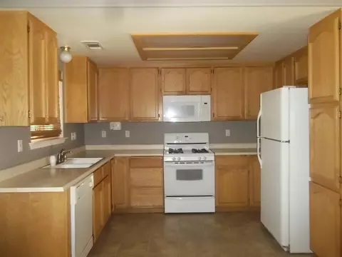 2573 Ishi Dr, Redding, CA 96002 photo 5
