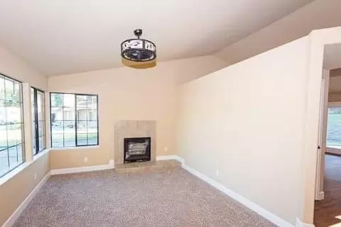 5536 Jan Ct, Redding, CA 96003 photo 7