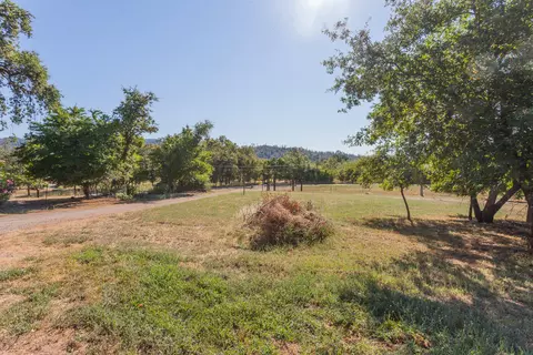 20133 Sunrise Dr, Redding, CA 96003 photo 51