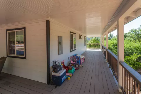 20133 Sunrise Dr, Redding, CA 96003 photo 34