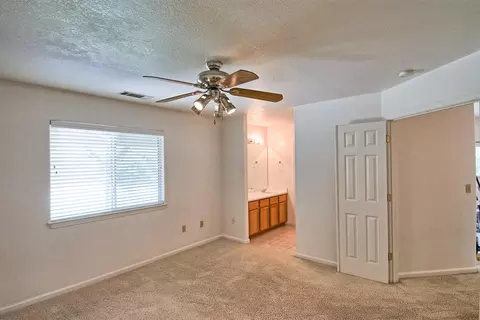 550 Viewpoint Dr, Redding, CA 96003 photo 10