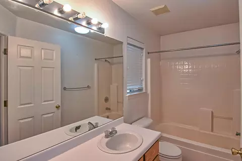 550 Viewpoint Dr, Redding, CA 96003 photo 18