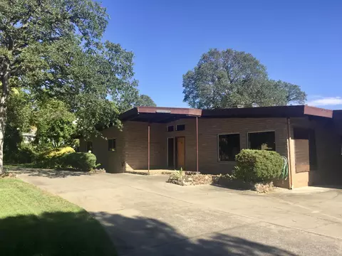 1645 Cascade Ln, Redding, CA 96002 photo 3