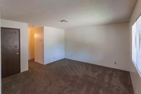 785 Kerryjen Ct, Redding, CA 96002 photo 5