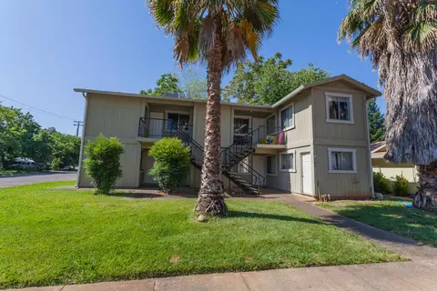 785 Kerryjen Ct, Redding, CA 96002 photo 1