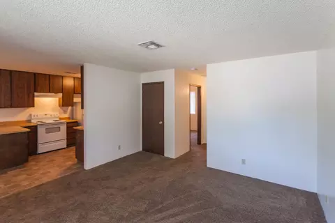 785 Kerryjen Ct, Redding, CA 96002 photo 4