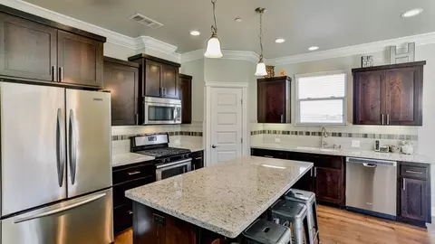 317 Stinson Loop, Redding, CA 96003 photo 12