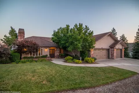 3311 Stanford Dr, Redding, CA 96003 photo 4