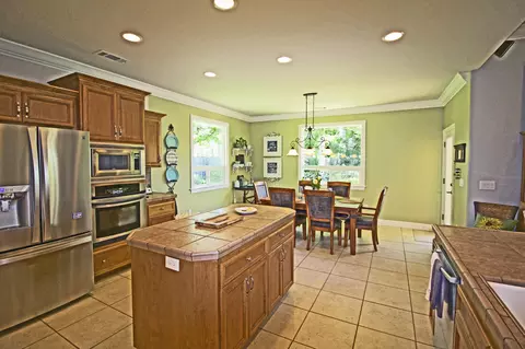 512 Antoinette Ct, Red Bluff, CA 96080 photo 14