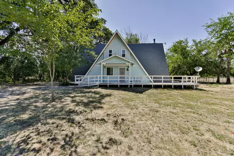 12250 Alpha Ln, Redding, CA 96003 photo 4