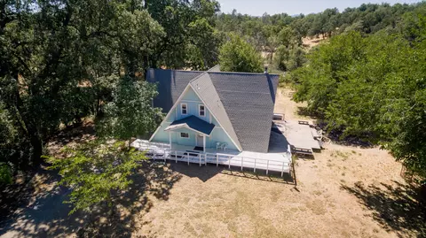 12250 Alpha Ln, Redding, CA 96003 photo 33