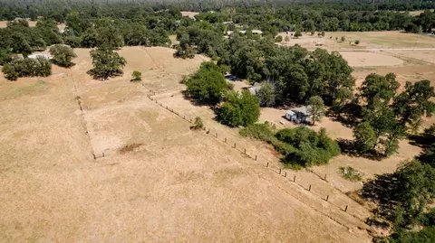 12250 Alpha Ln, Redding, CA 96003 photo 40