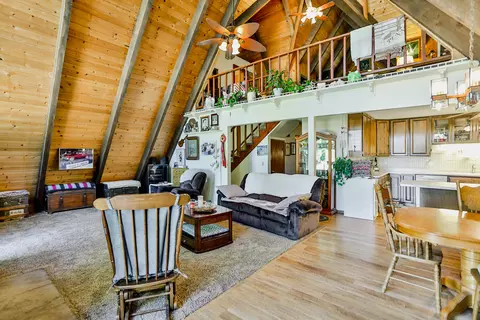 12250 Alpha Ln, Redding, CA 96003 photo 6