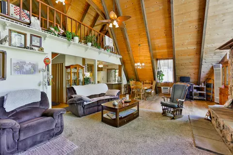 12250 Alpha Ln, Redding, CA 96003 photo 8