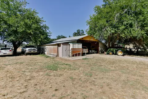12250 Alpha Ln, Redding, CA 96003 photo 24