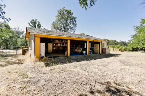 12250 Alpha Ln, Redding, CA 96003 photo 29