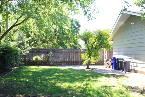 1545 Bulkeley St, Red Bluff, CA 96080 photo 8