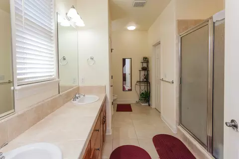 588 Castenda Dr, Redding, CA 96003 photo 21