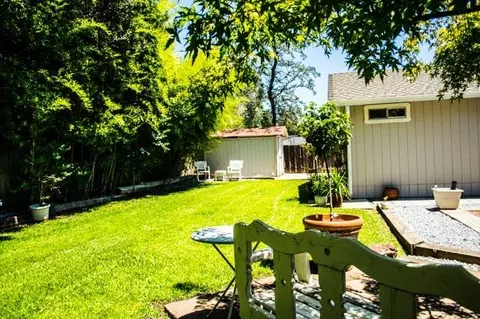 1820 Edgewood, Redding, CA 96003 photo 16