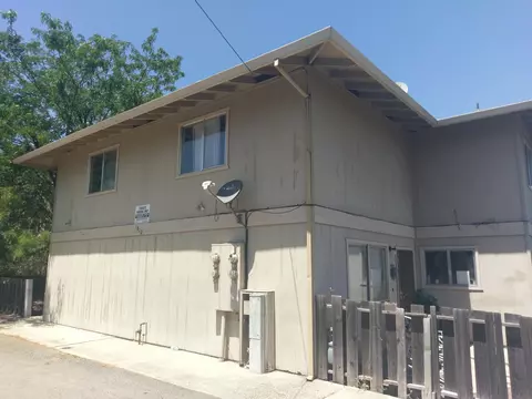 1810 Laurel Ave, Redding, CA 96001 photo 1