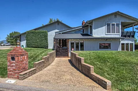630 Royal Oaks Dr, Redding, CA 96001 photo 5