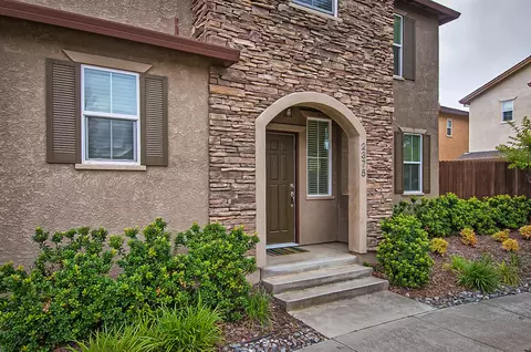 2375 Shining Star Way, Redding, CA 96003 photo 3