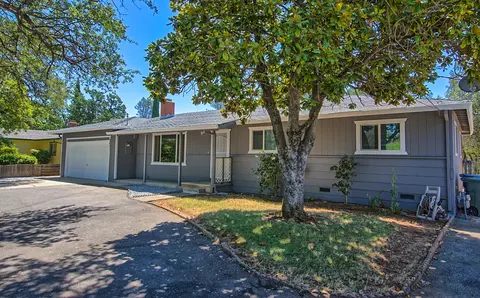 3451 Glenwood Dr, Redding, CA 96003 photo 1