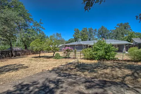 3451 Glenwood Dr, Redding, CA 96003 photo 38