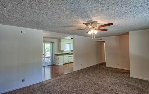 3451 Glenwood Dr, Redding, CA 96003 photo 7