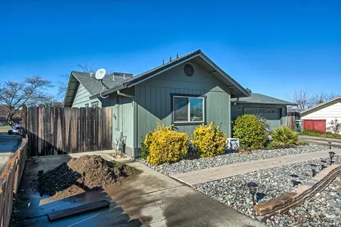 806 Grouse Dr, Redding, CA 96003 photo 26
