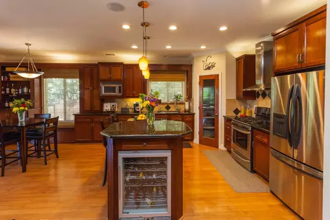 1648 Galway Dr, Redding, CA 96001 photo 25