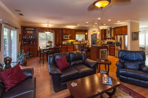 1648 Galway Dr, Redding, CA 96001 photo 28