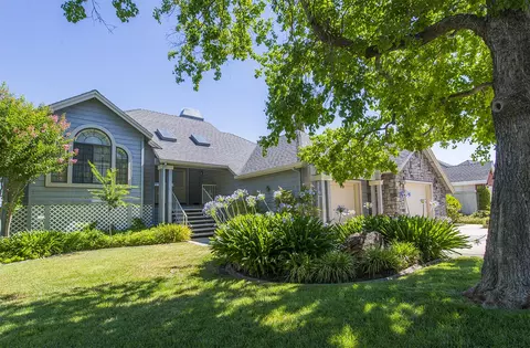 3138 Pinot, Redding, CA 96001 photo 1